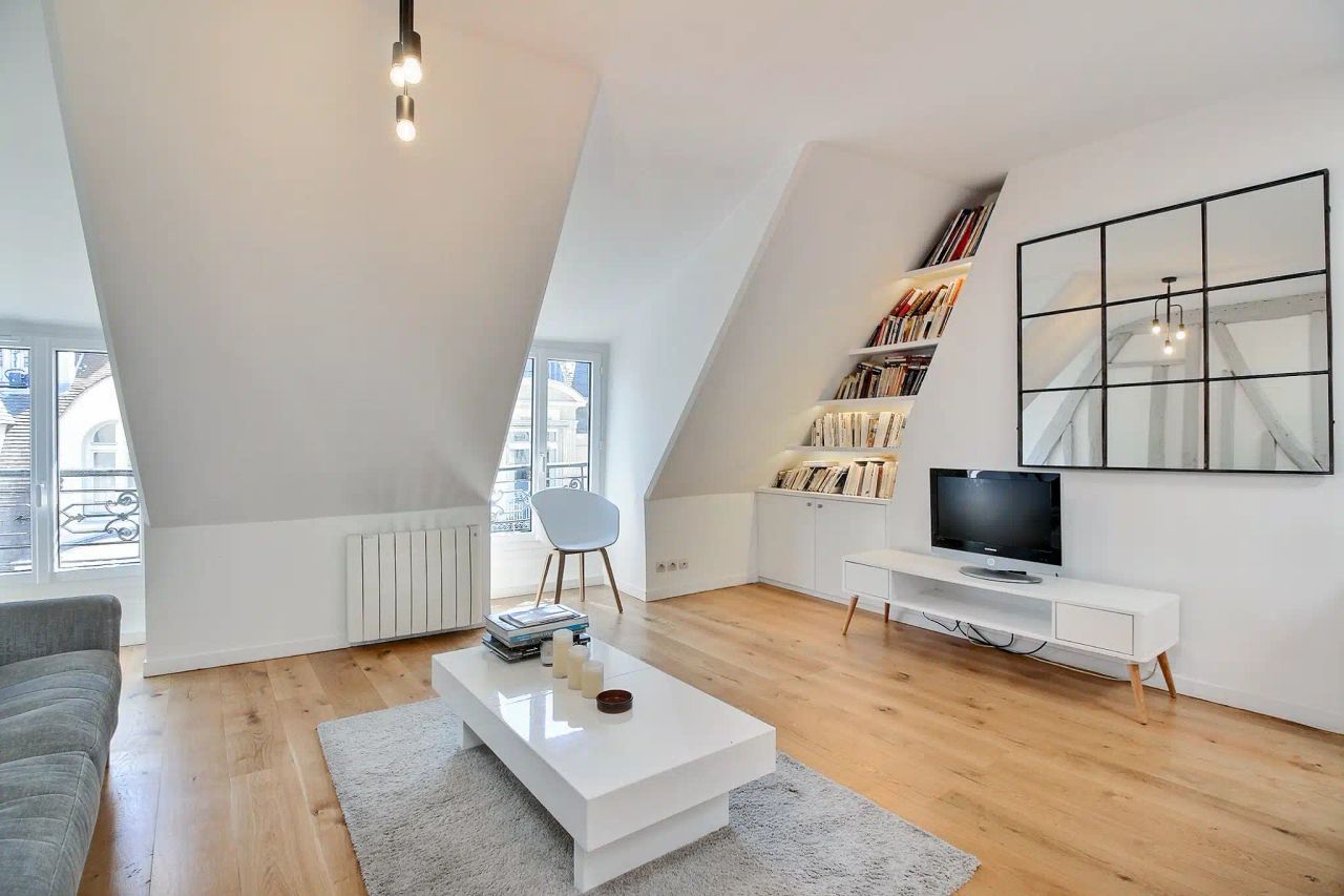 Rental Furnished Appartment - 2 Rooms - 47 m² - Elysées - Madeleine - 75008 Paris