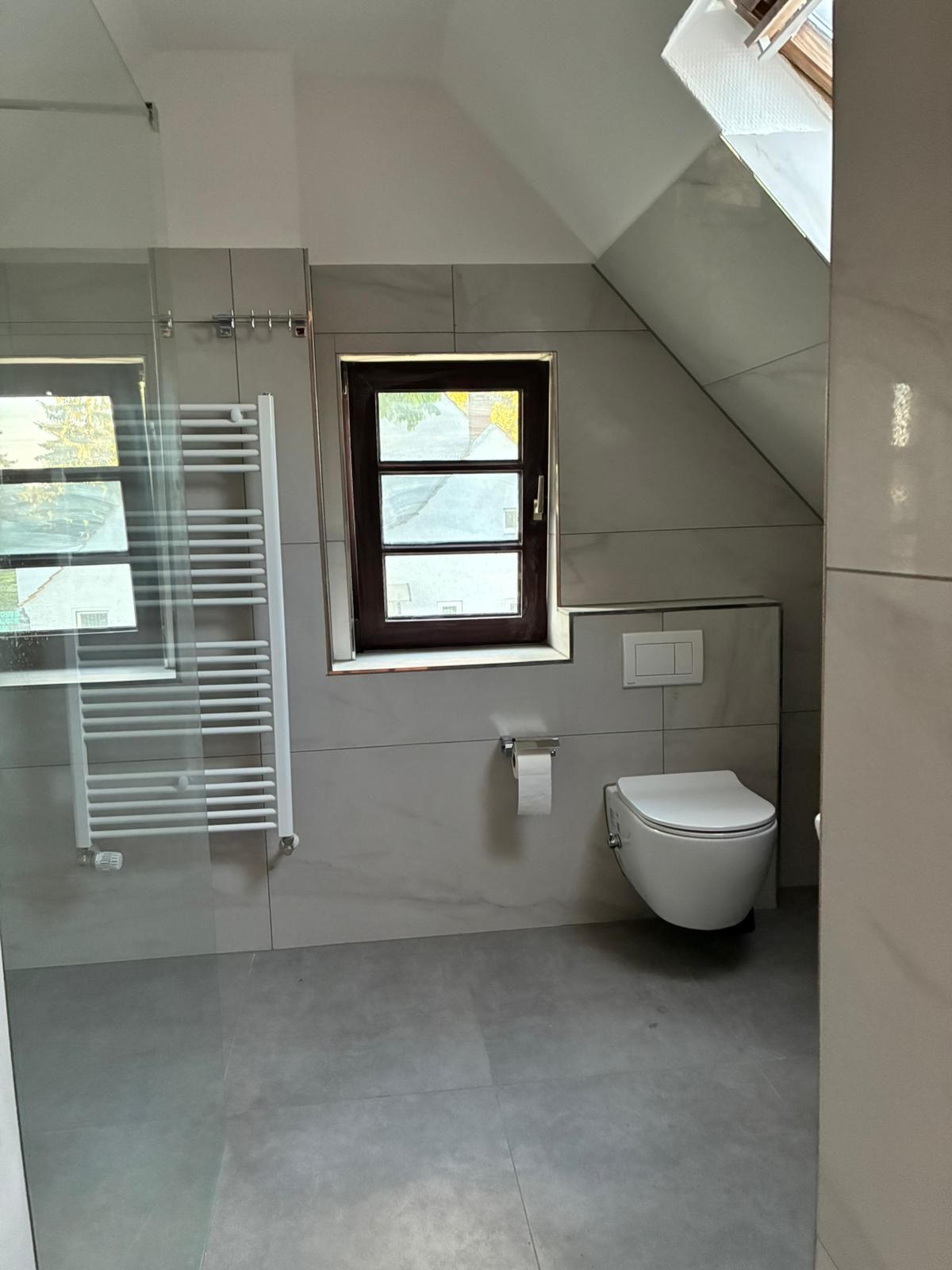 Möbliertes 1,5 Zimmer Studio-Apartment, in einem Haus mit großem Garten, 3-6 Monate