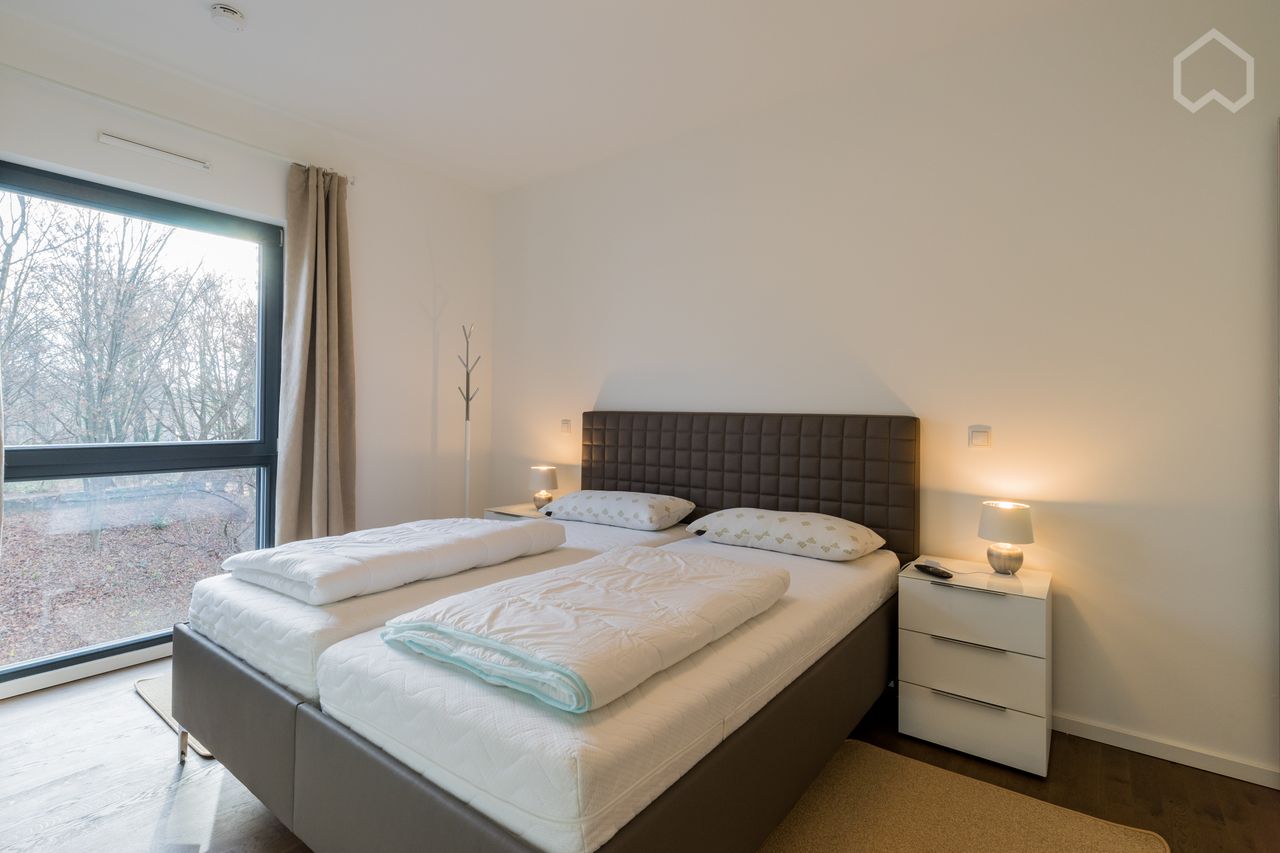 Spacious and gorgeous suite located in Köpenick