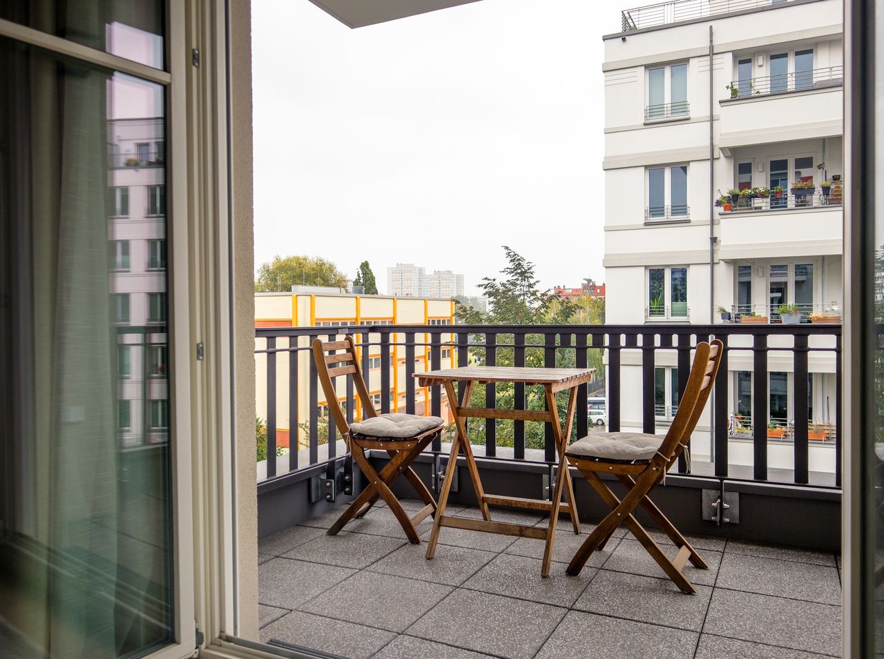 3 Rooms new building awesome neighbours near Ostkreuz