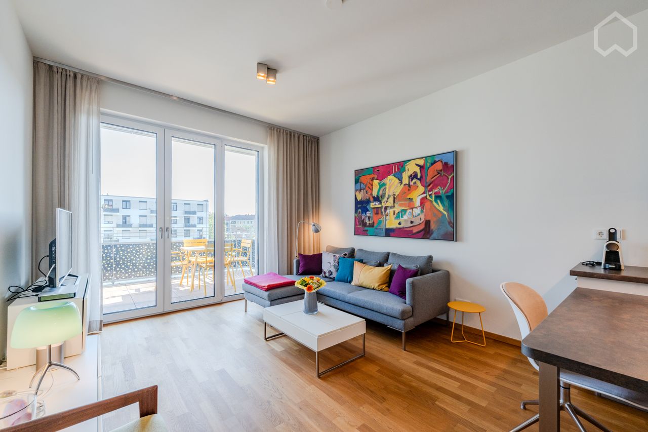 High quality flat with two balconies and underground car park in a new building in the historically grown Richardkiez neighbourhood