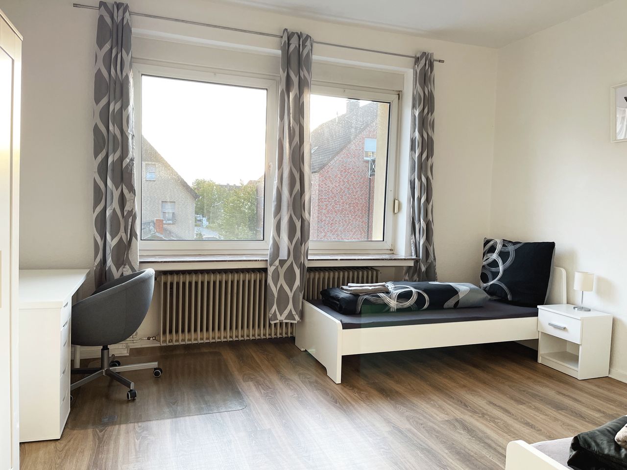 Awesome, modern 6-Bed Apartment for fitters in Osnabrück