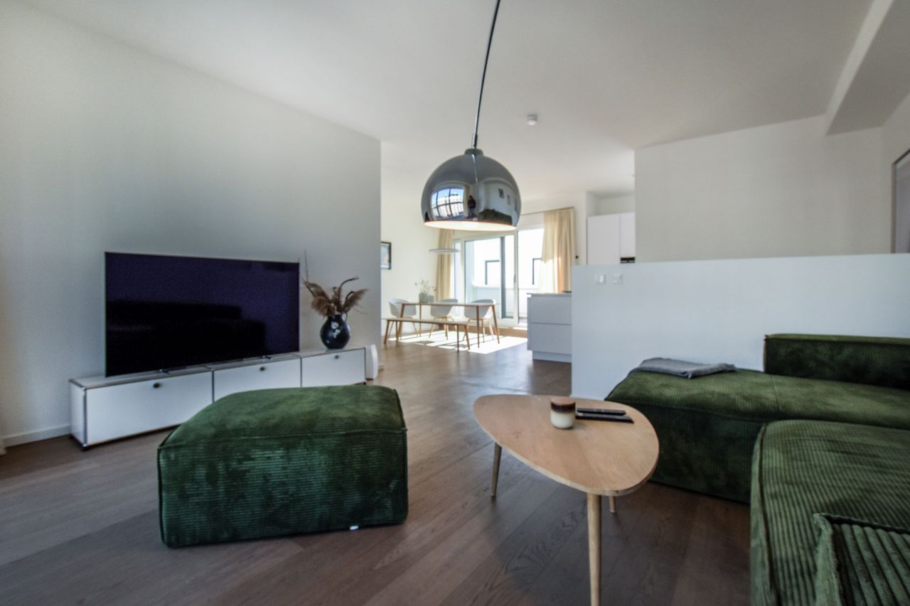 Furnished maisonette apartment in an exceptional residential complex in Cologne-Altstadt-Nord