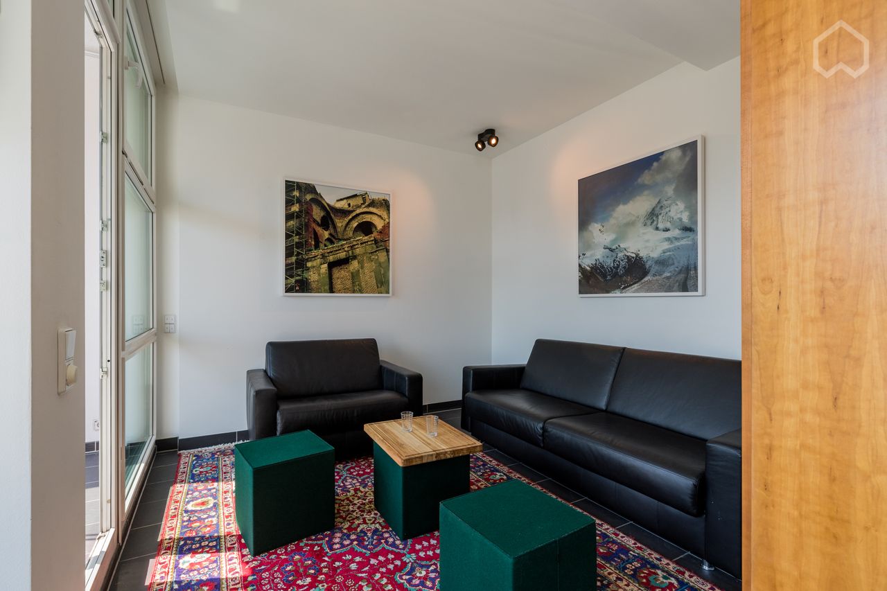Gorgeous & spacious suite located in Berlin-Tiergarten
