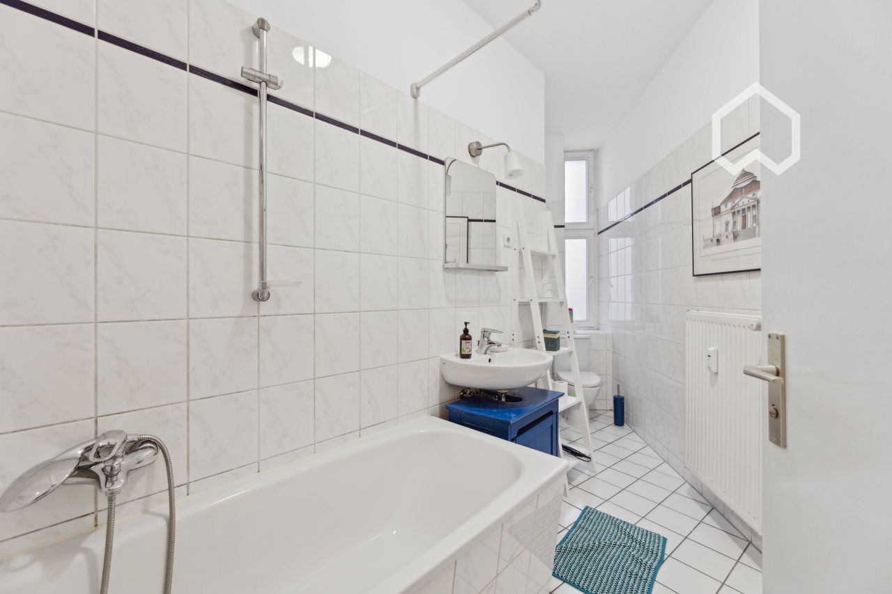 Quiet Altbau Oasis with Scandinavian Charm in the Heart of Prenzlauer Berg