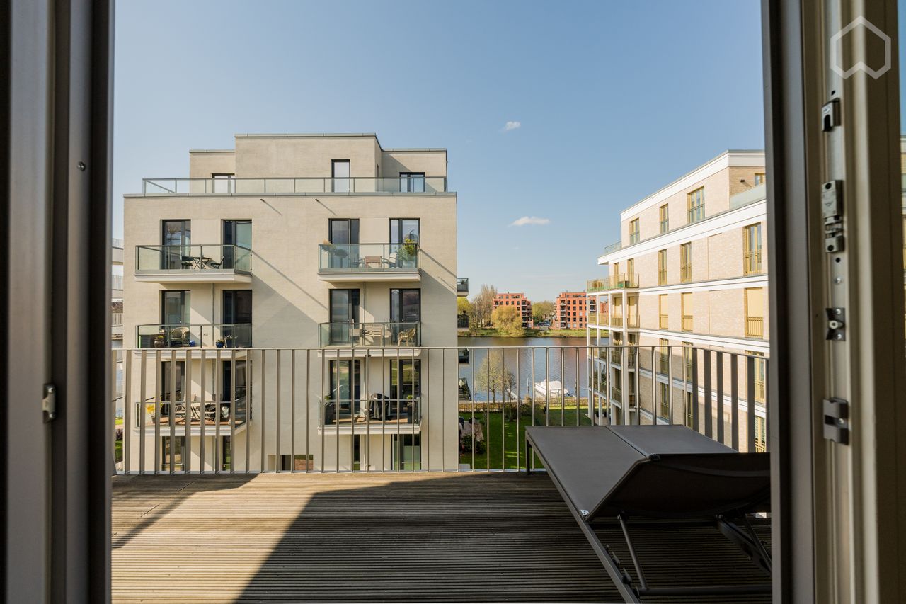 Stunning NEW apartment with a perfect view near waterfront in Köpenick