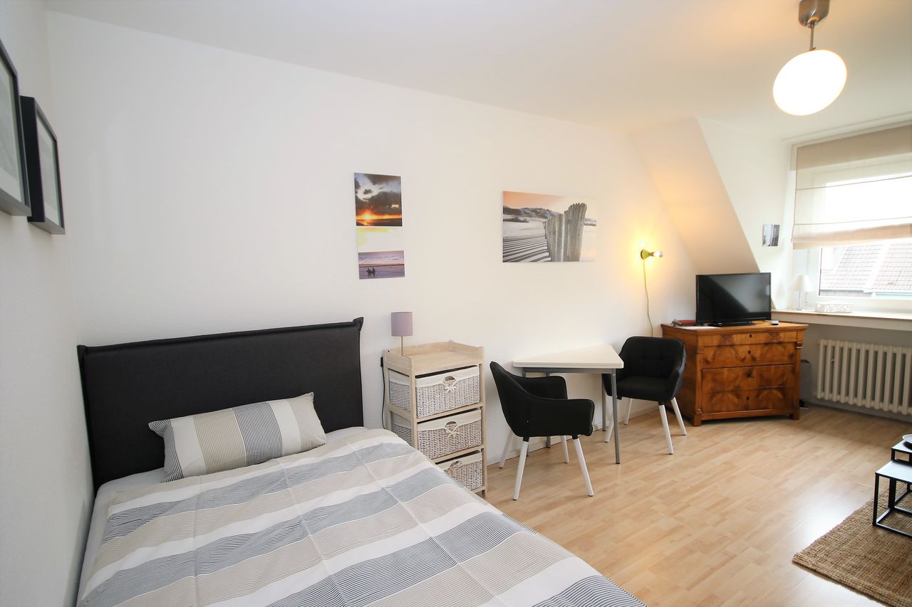 Cosy and quiet flat near Königsallee and rhine river