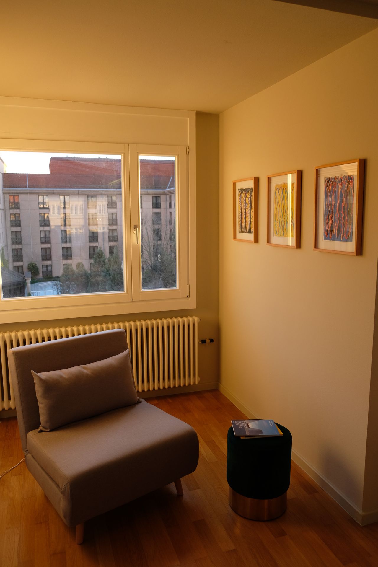 Furnished 2-room flat near Brandenburger Tor in Berlin