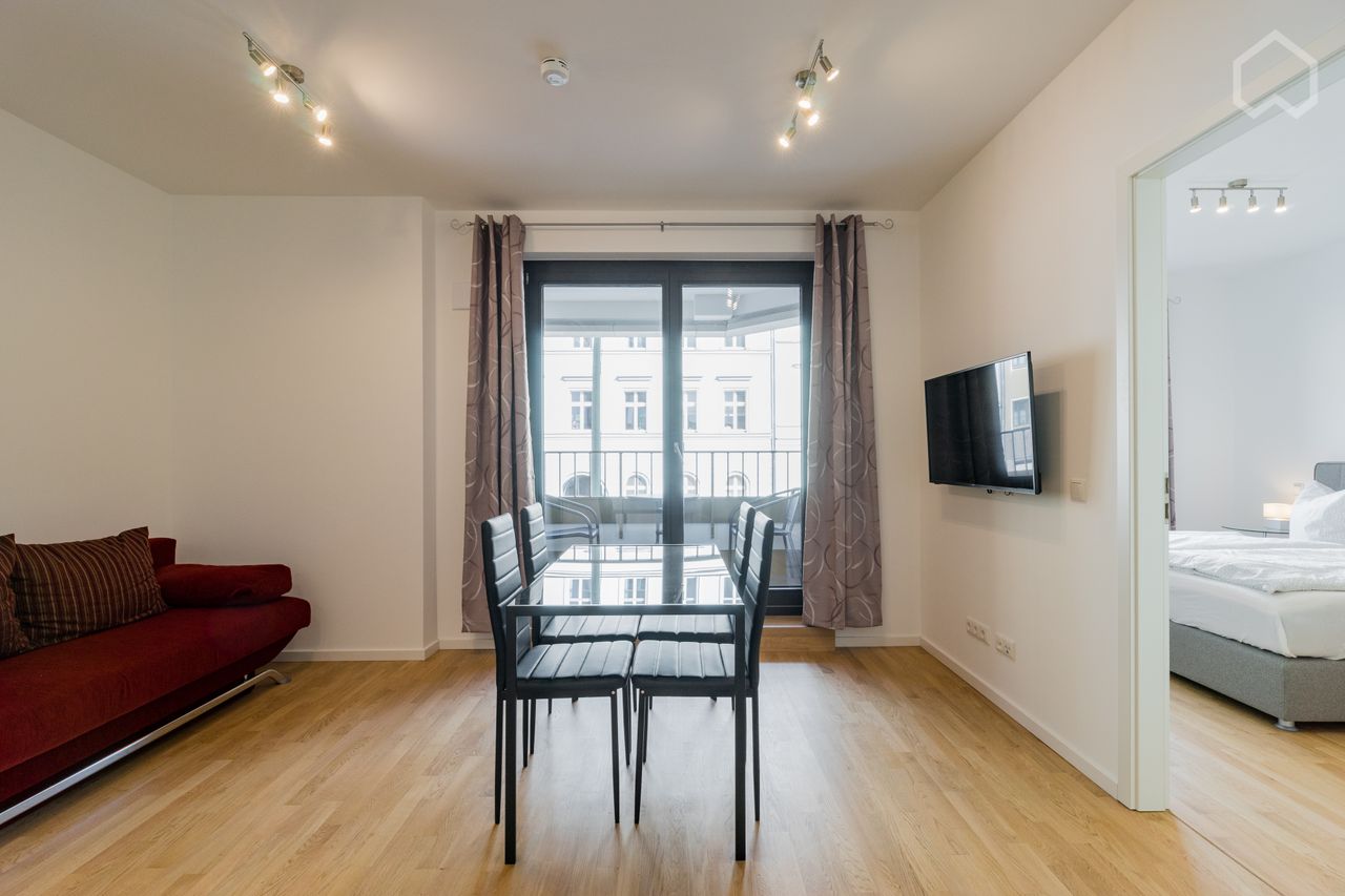 Stylish newly built apartment in the heart of Berlin-Mitte with balcony and great connection