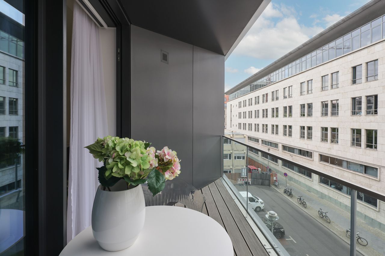 Business- Apartment in LUX  near the Brandenburg Gate