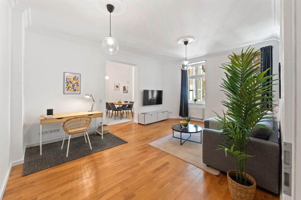 Renovated 3-room modern apartment in the heart of Friedrichshain