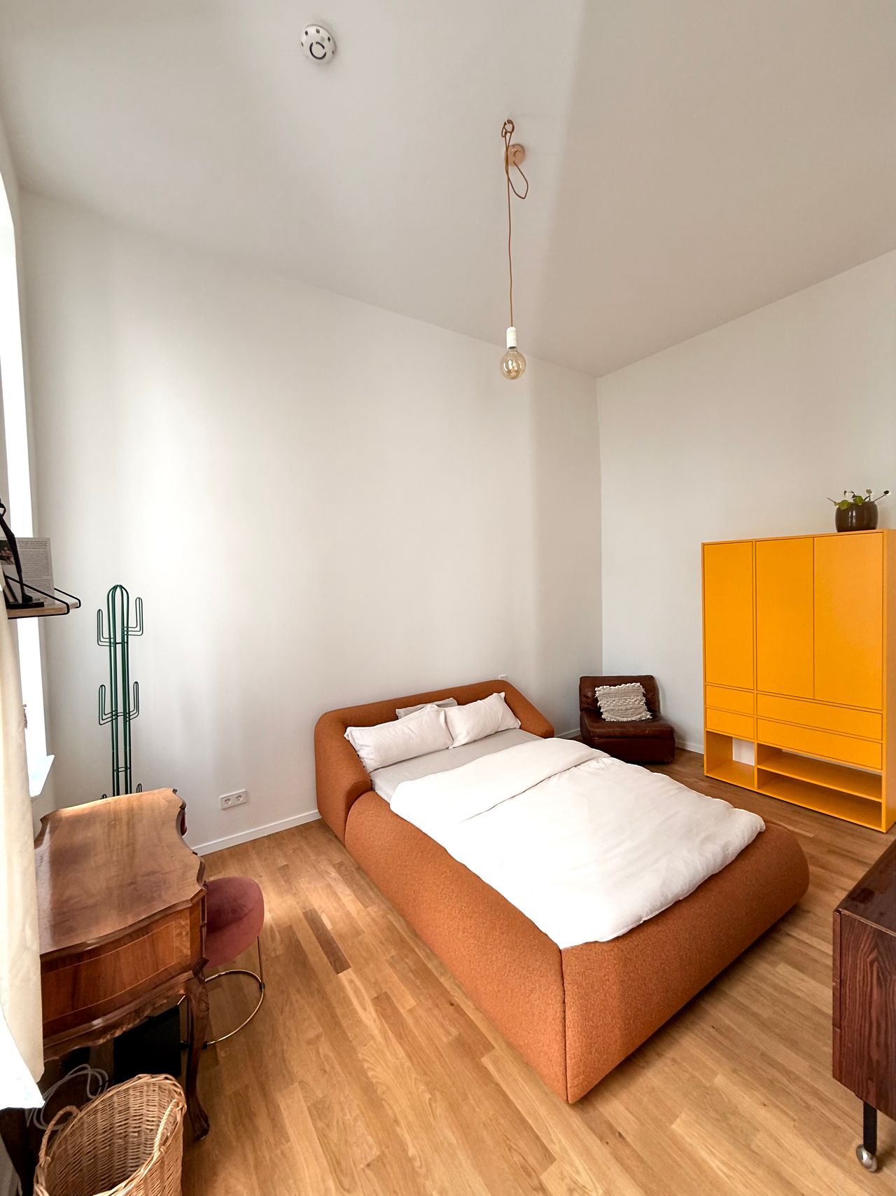Gorgeous and light studio apartment in beautiful Kiez