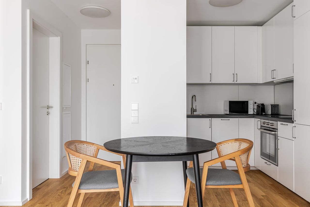1BR | Landstraße, rooftop & garden, nr park