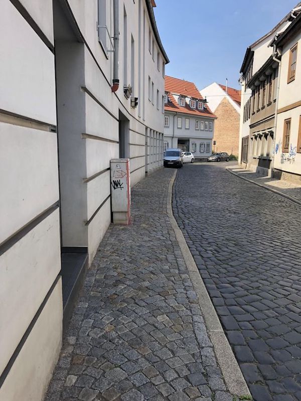 Bright apartment in Erfurt with underground parking only 300 meters away from the Krämerbrücke