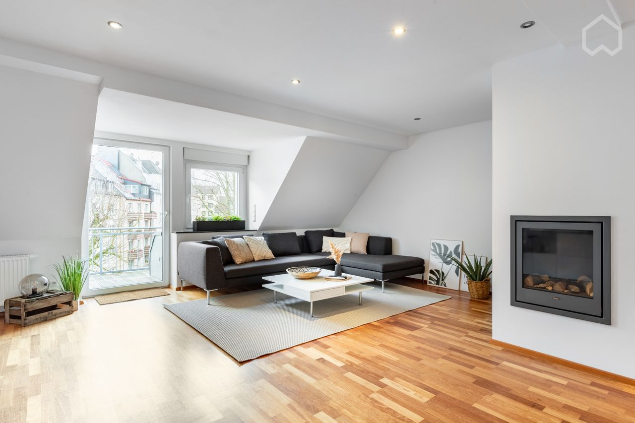 Comfortable maisonette with balcony and fireplace centrally located at Isenbergplatz