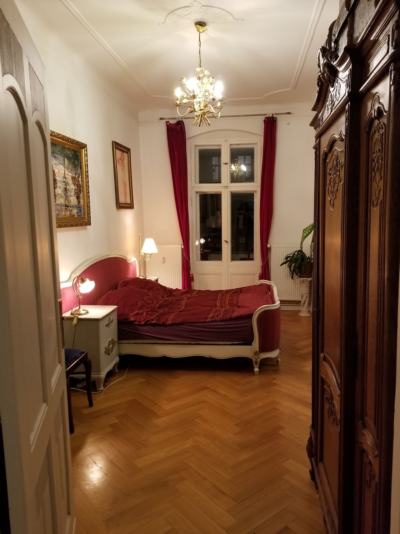 Kreuzberg: View on Parc 3 bedroom family, friends or students flat in central Berlin
