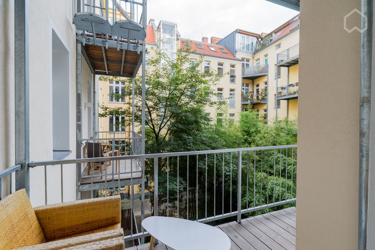 beautiful modern 2-room apartment in Friedrichshain / Boxhagener Kiez