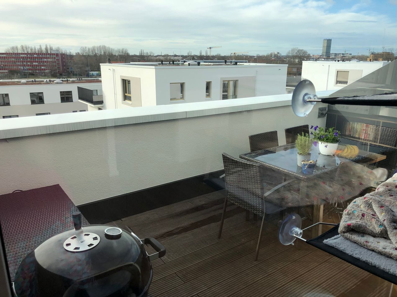 3-room new-build maisonette with 2 terraces (incl. roof terrace) in Lichtenberg