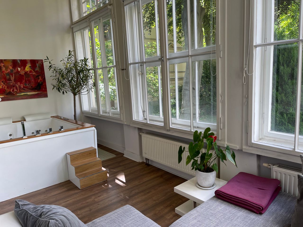 Beautiful home with private garden in the center of Berlin