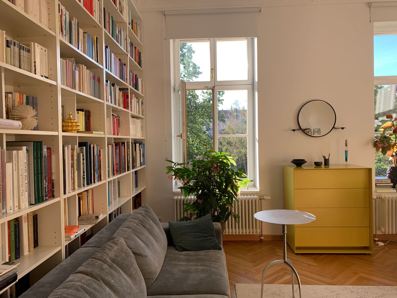 Beautiful apartment with green view directly at Teutoburgerplatz for rent