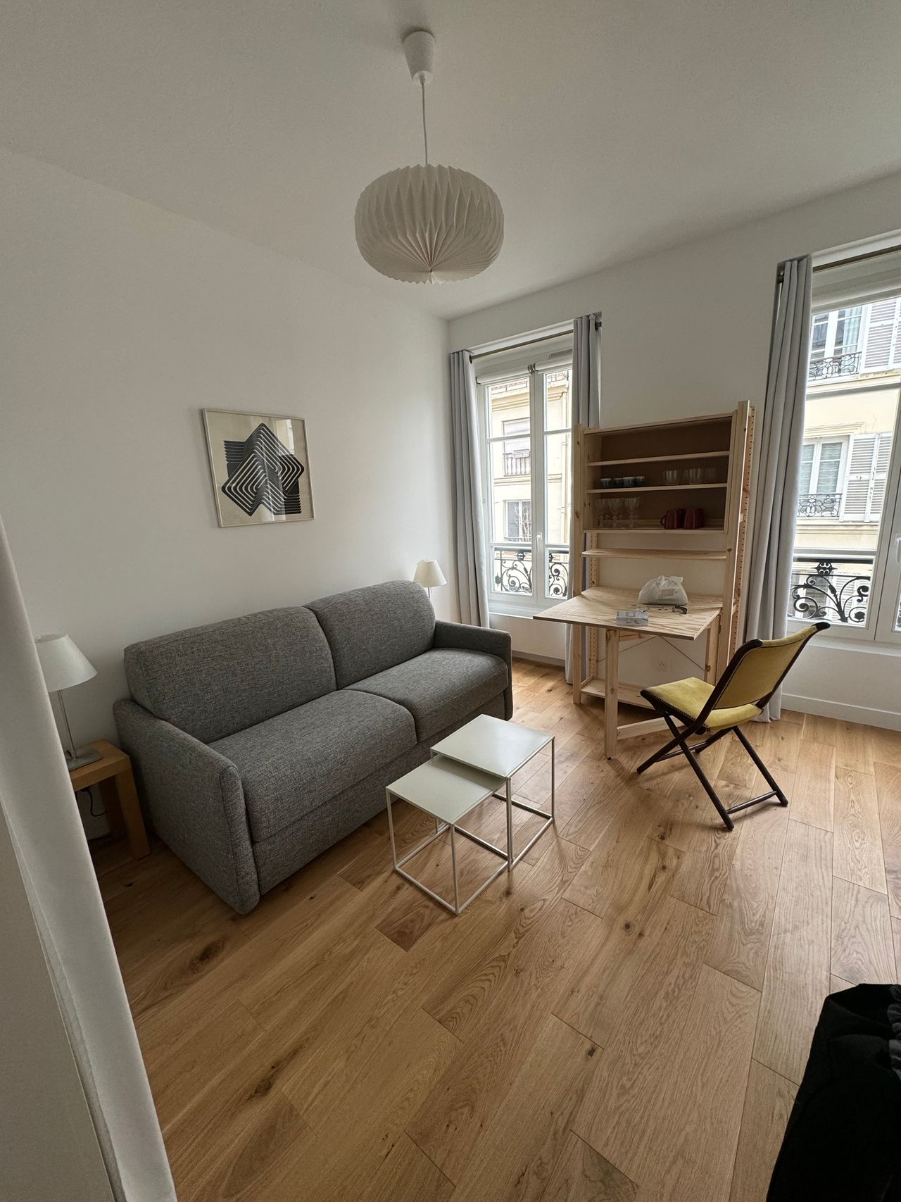 Fashionable, spacious apartment