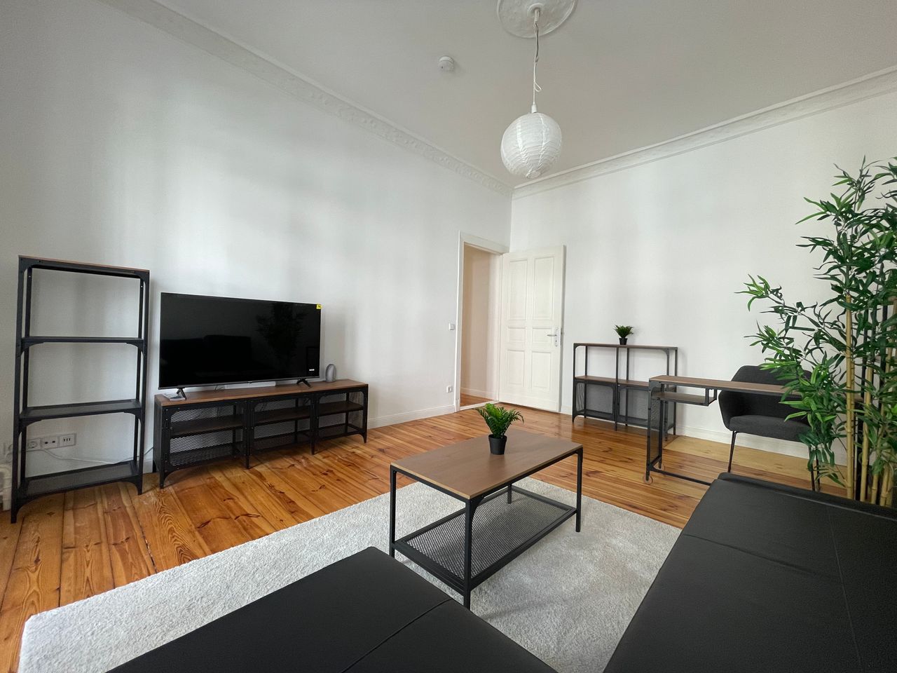 Modern 2 Room flat in Friedrichshain, fully equipped, ready to live in