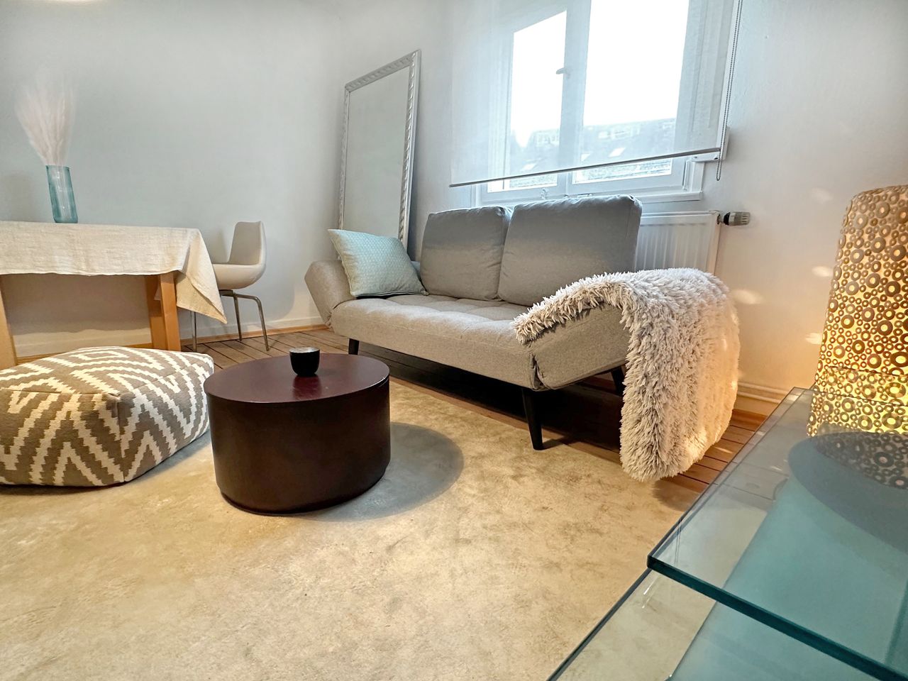 Stylisches, voll möbliertes Apartment in Co-living house
