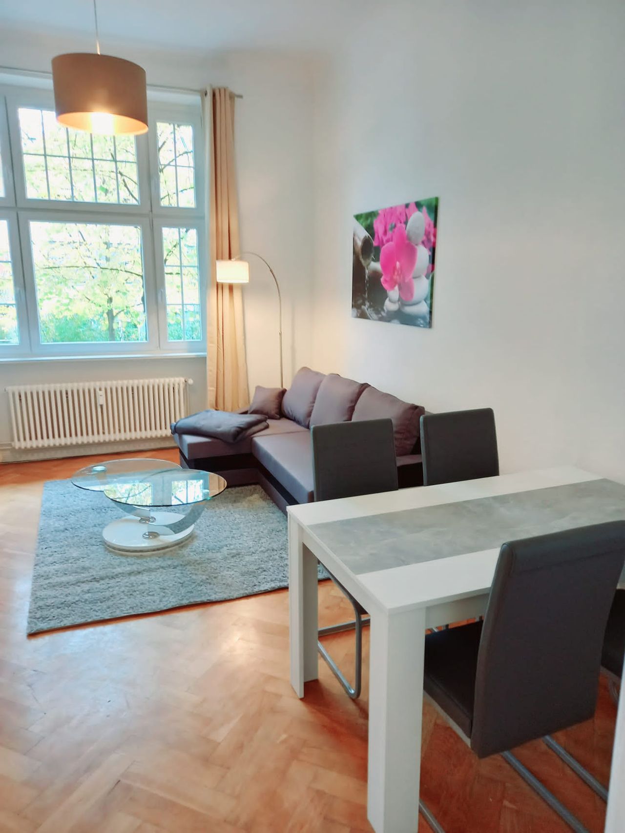 Quiet , central and newly furnished in Friedenau / Schöneberg