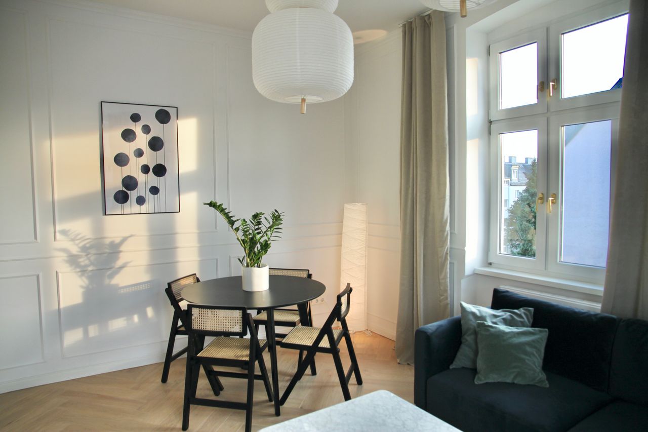 Beautiful and freshly renovated apartment in green neighborhood