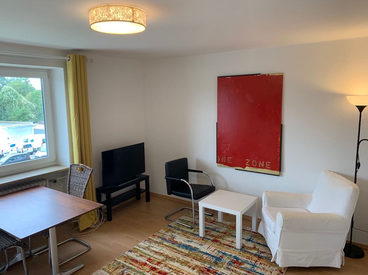 Stylish apartment with perfect transport connections