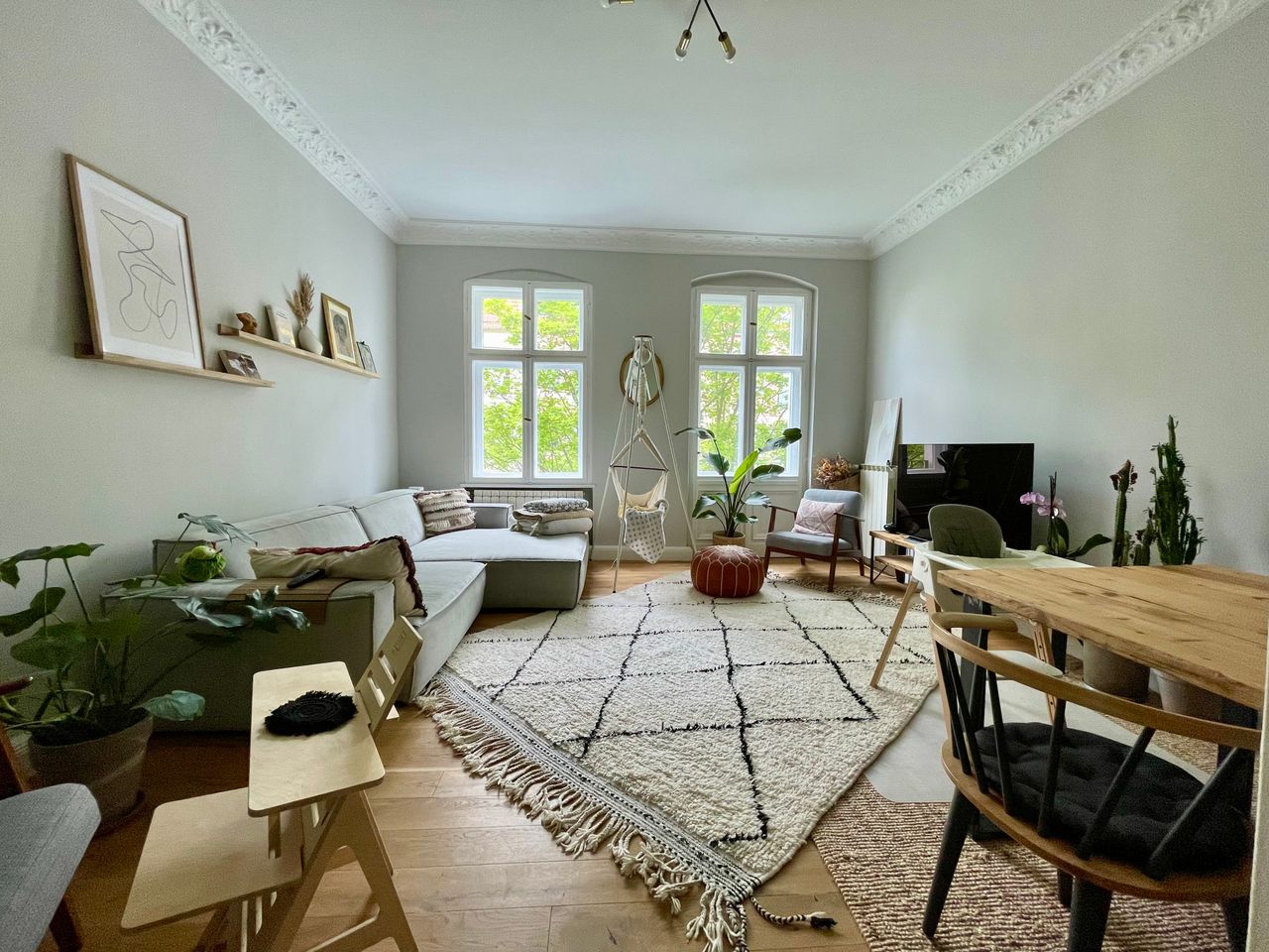 Central and spacious renovated flat in Prenzlauer Berg