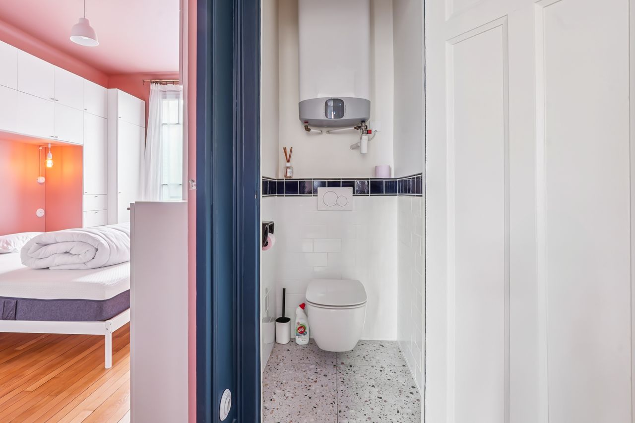 Recently renovated one-bedroom apartment/ rue Chanzy ID 454