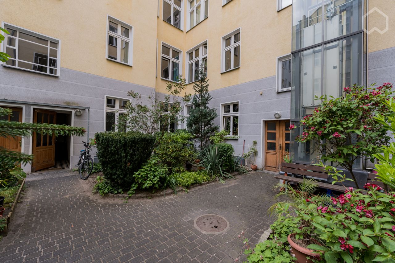 Newly Renovated Apartment in Winsviertel Prenzlauer Berg