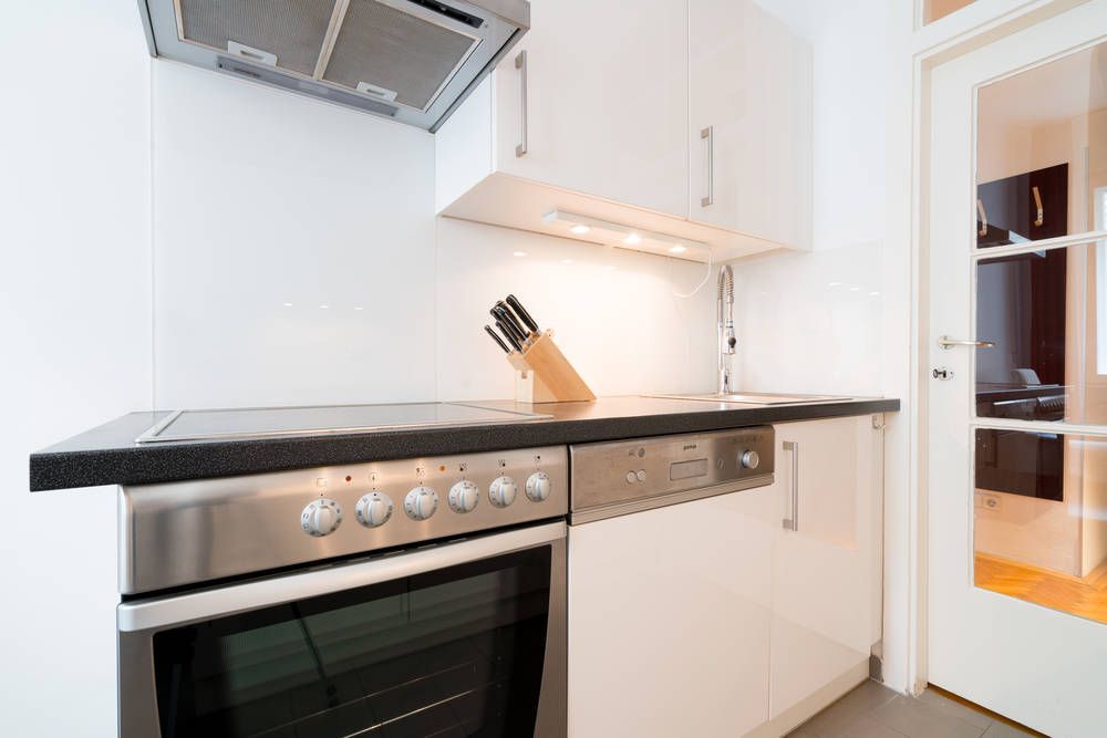 Beautiful Studio apartment for interim rental in the heart of Vienna at 1st district with direct airport connection