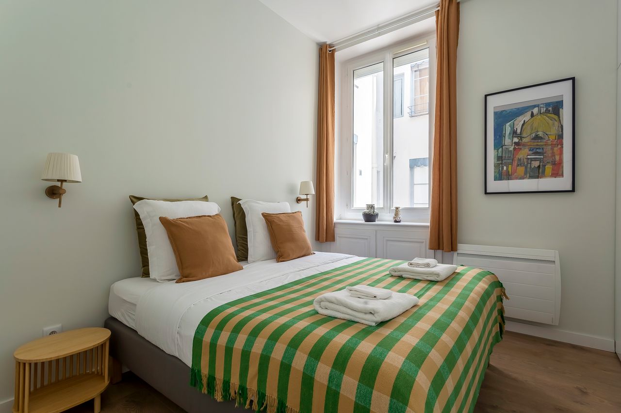 Courmont - 2 Bedrooms - Near Place de la République