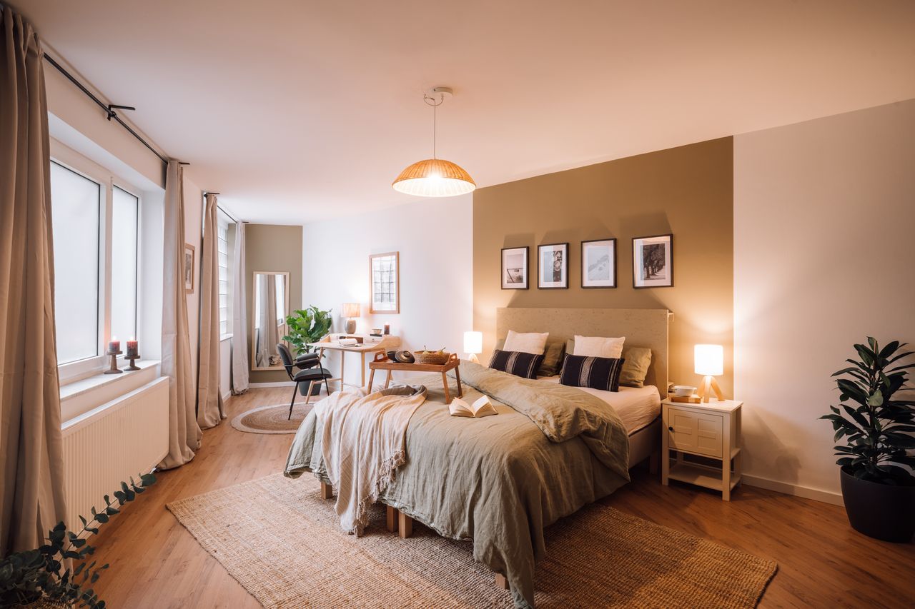 2 Bedroom apartment with office in Schoeneberg