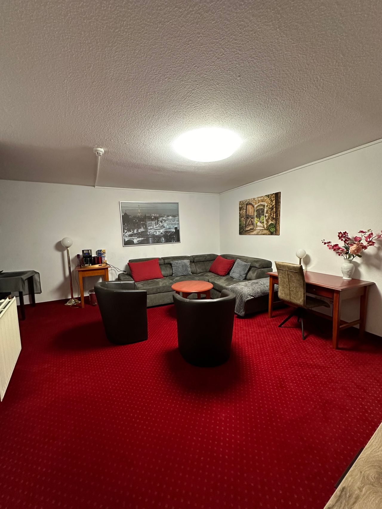 All-inclusive in Nuremberg: Fully furnished apartment in a central location