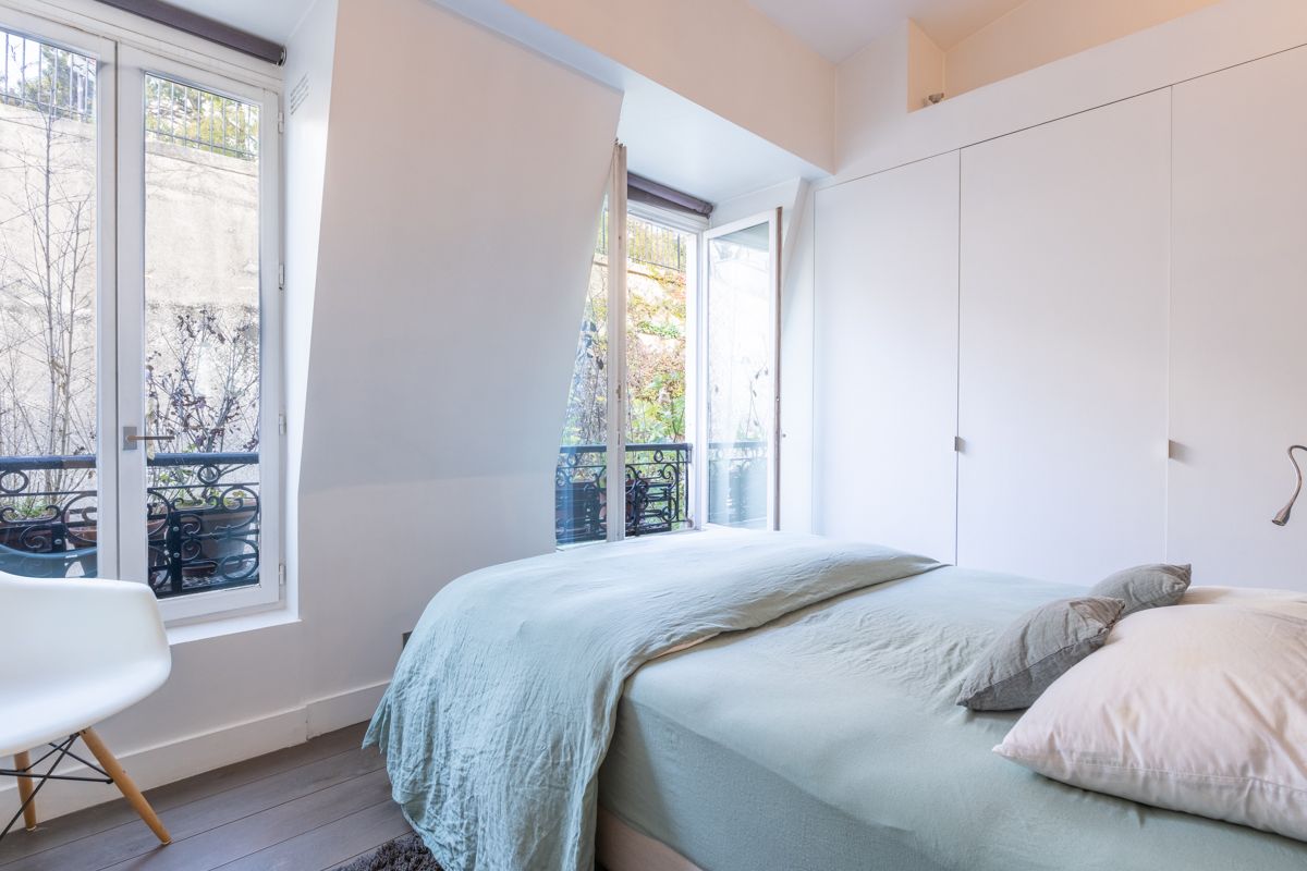 Magnificent apartment at the foot of the Sacré-Coeur / Montmartre district
