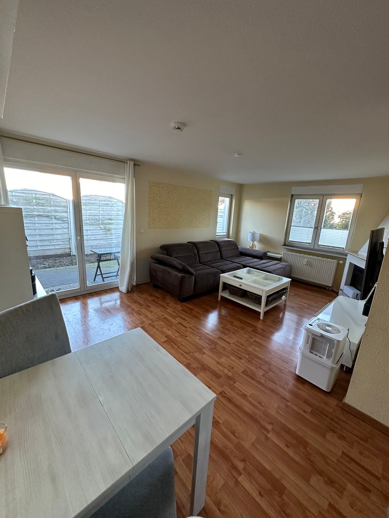 Stilvolle, helle 2-Zimmer-Wohnung mit Gartenblick – ideal zum Wohlfühlen & Arbeiten Wonderful, neat flat in Hellersdorf (Berlin)