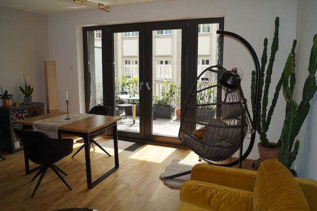 Modern furnished flat with terrace and balcony in the heart of Rostock