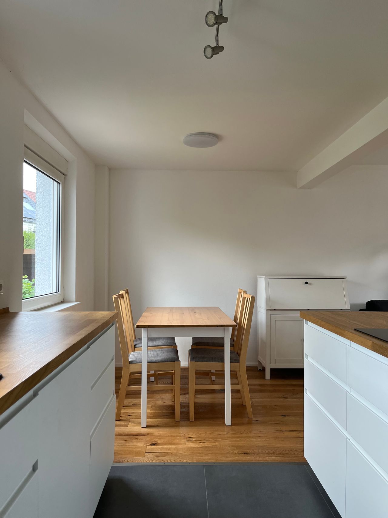 Rerfurbished 4 room town house in Ulm West