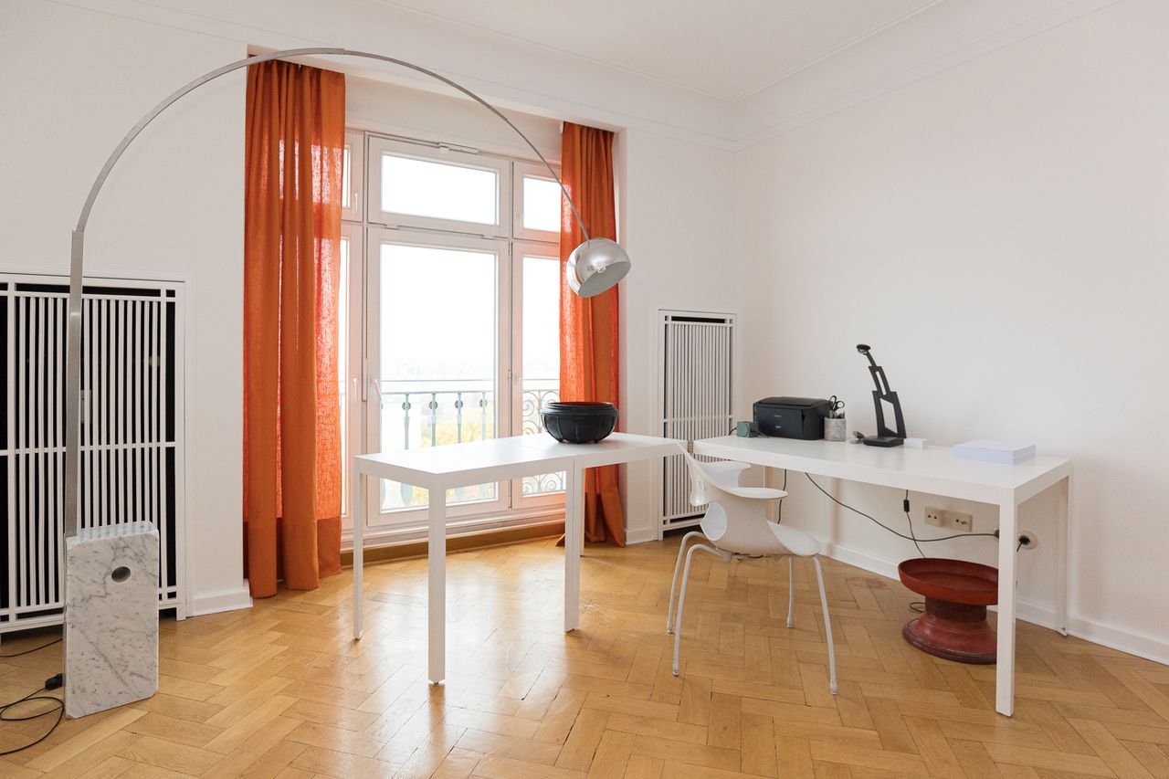 427 | Bright apartment with great views on Strausberger Platz