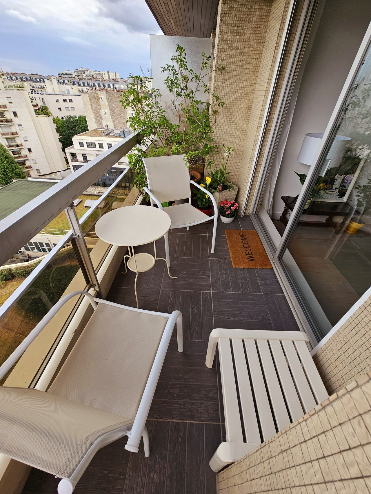 Beautiful flat with balcony and view, 12th arrondissement, Daumesnil sector