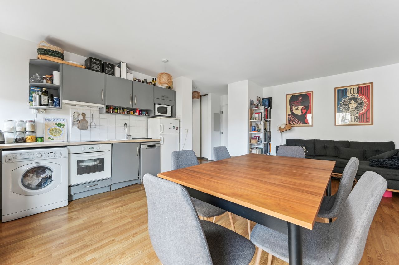 ID 409 - one bedroom apartment in rue Lecourbe 15th arr
