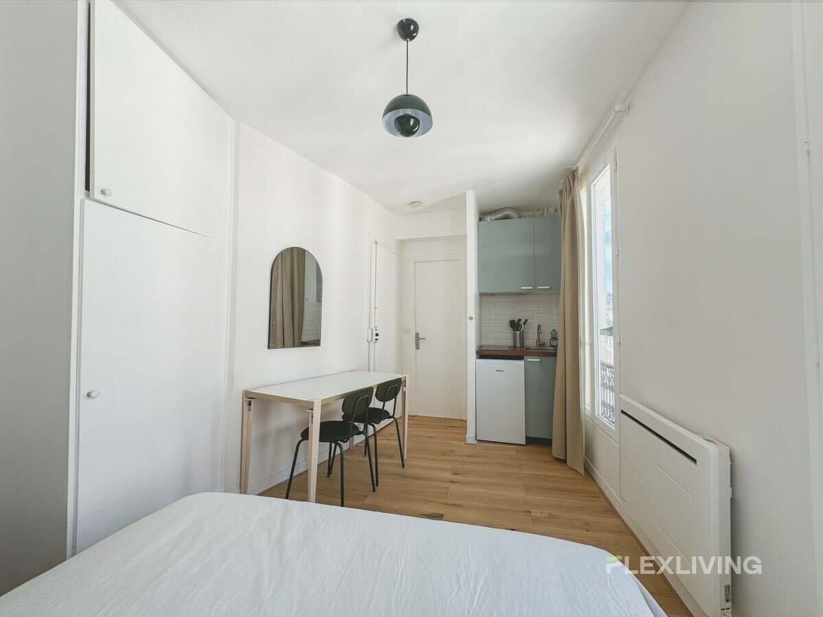 a beautiful 15m² studio.