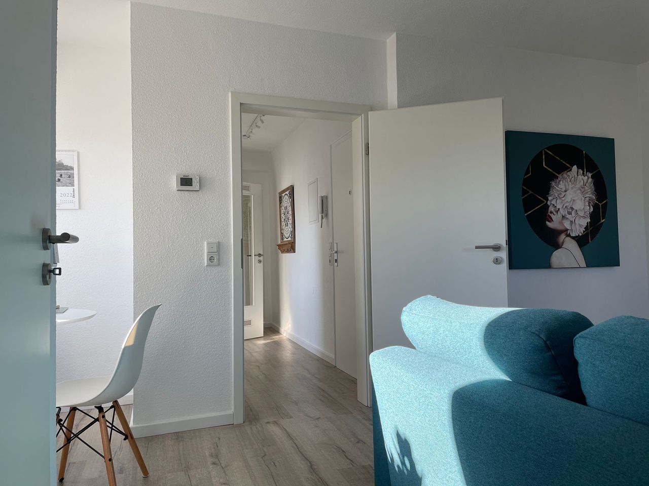 Modern apartment in Neuss with super connection to Dusseldorf (15 min.)