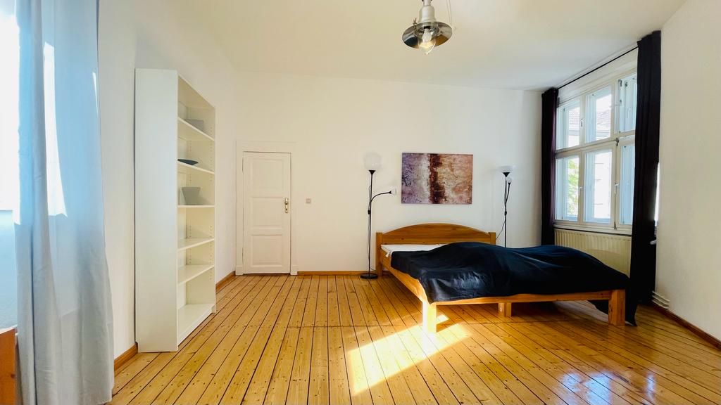 Central, sunny and gorgeous studio located in Friedrichshain