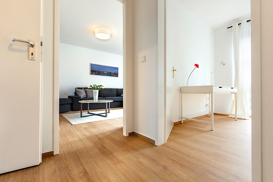 Modernly furnished 3-room apartment in the center of Berlin
