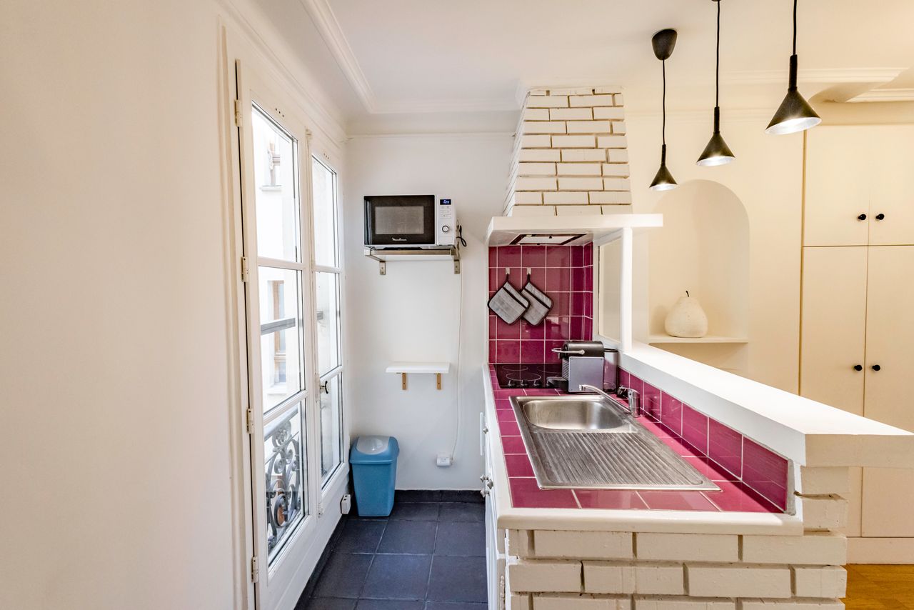 In the heart of the Latin Quarter, charming one-bedroom apartment