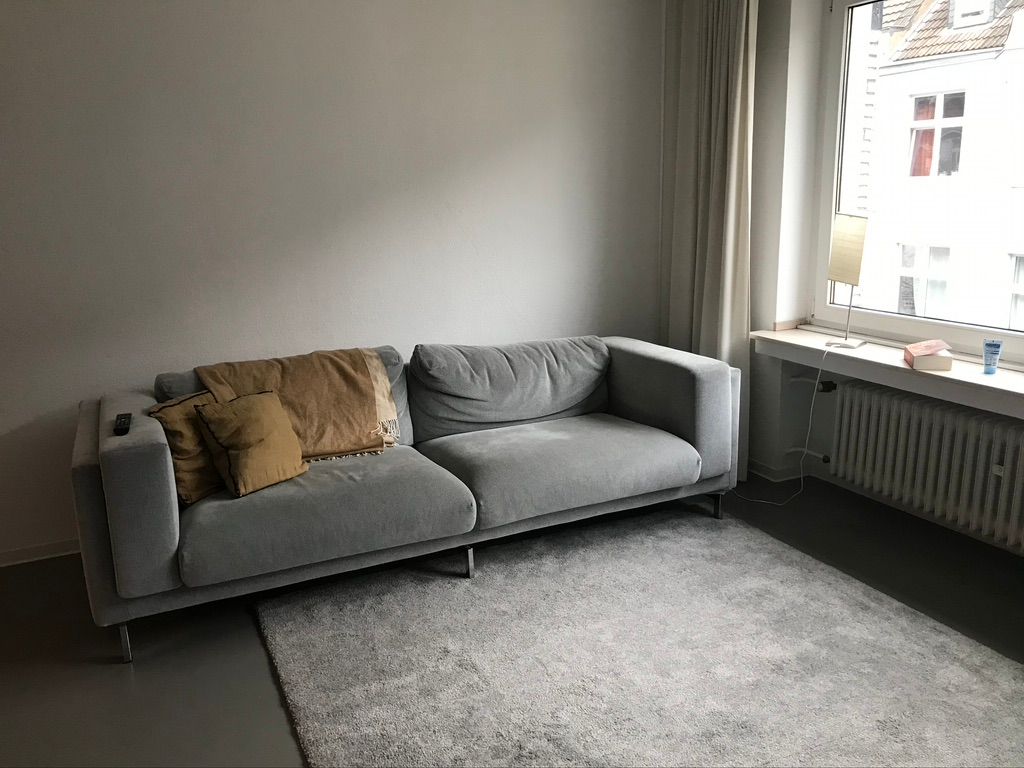 Spacious 2 room apartment in district 3 with balcony